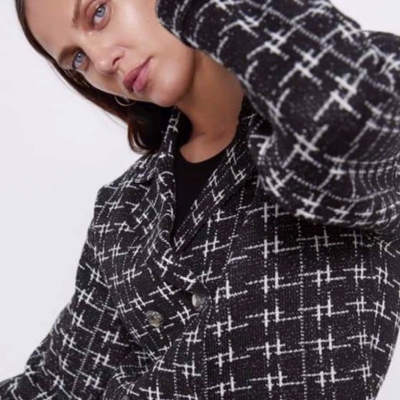 NWT Zara Metallic Sweater Jacket Cardigan with Jeweled Buttons - Picture 6 of 16